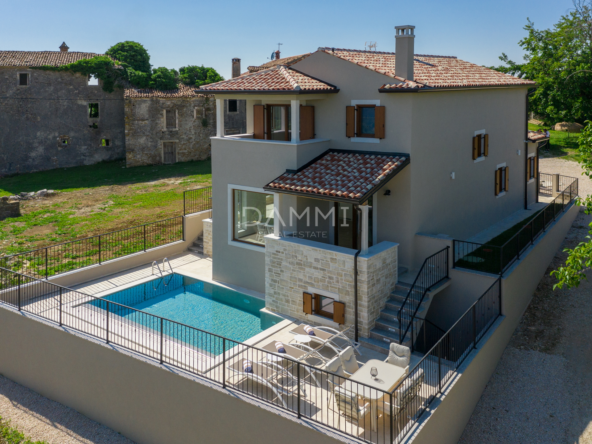 ISTRIEN, BUJE - Wunderschöne Villa mit Blick auf das Meer und die Natur